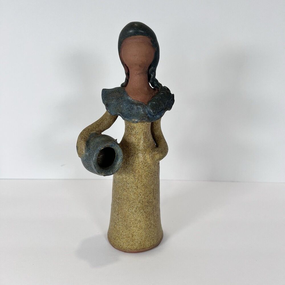 VTG South American Faceless Pottery Woman‎ Figurine Red Ware Sculpture 8” Tall